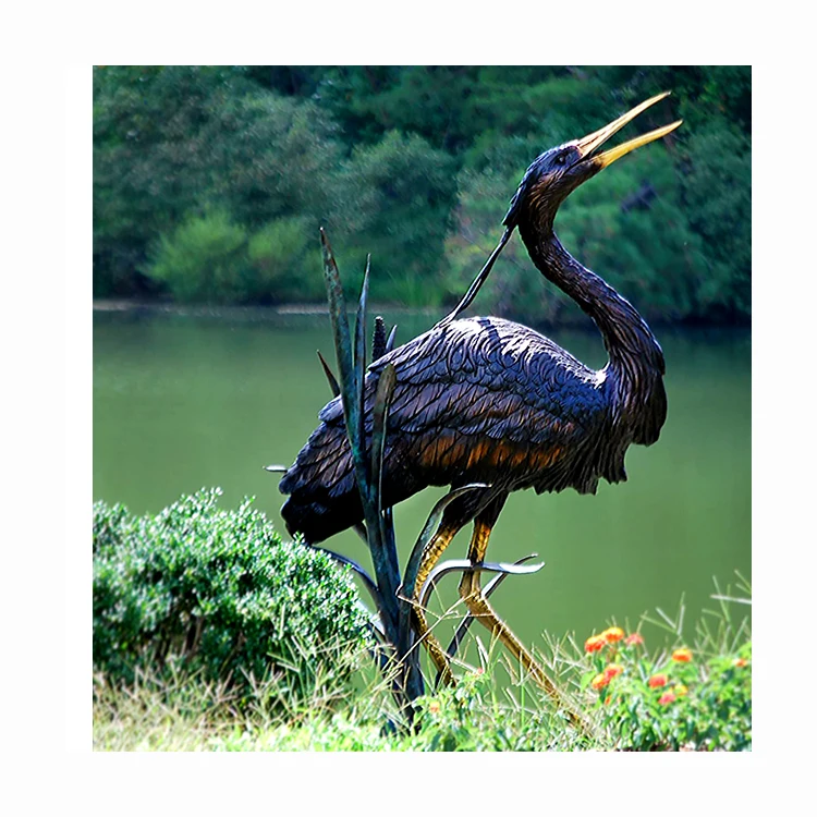 heron bronze fountain6.jpg