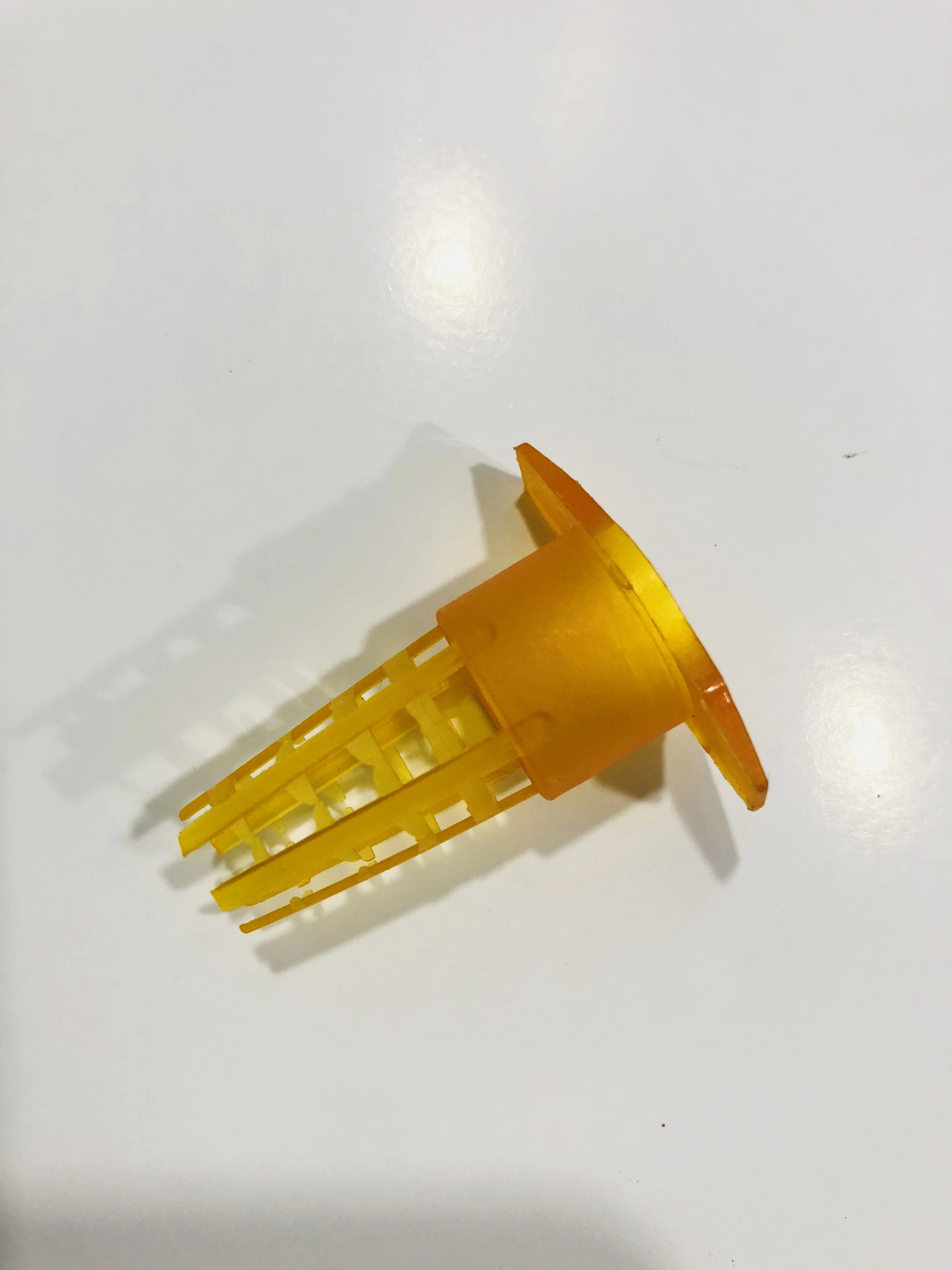 Wholesale Yellow plastic beekeeping queen cage Breeding Queen Bee Cage for beekeeping 4