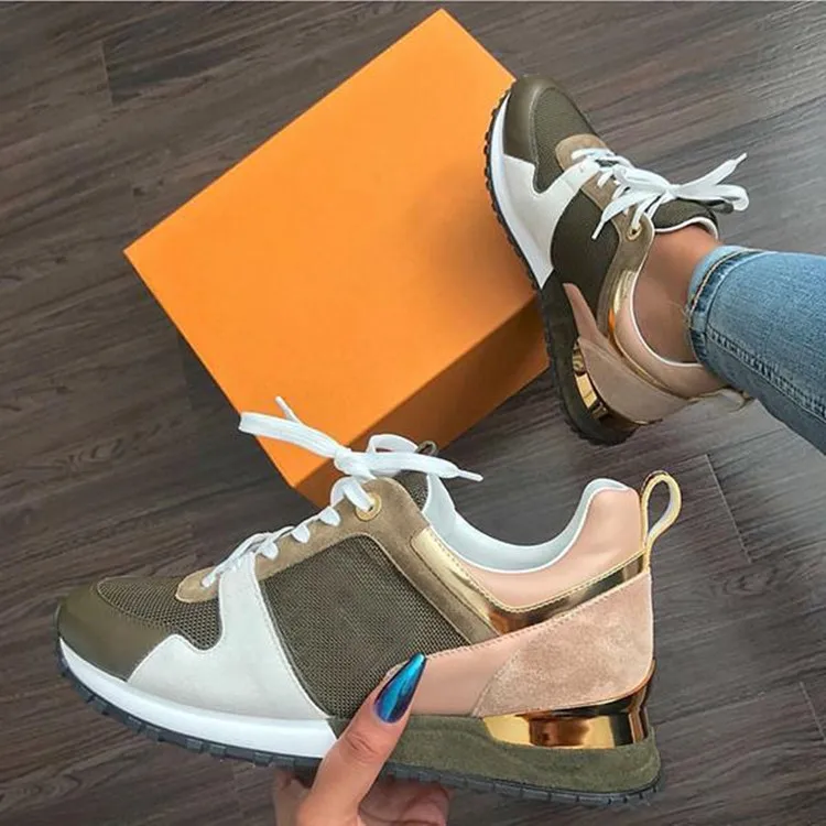 sneakers (1).jpg