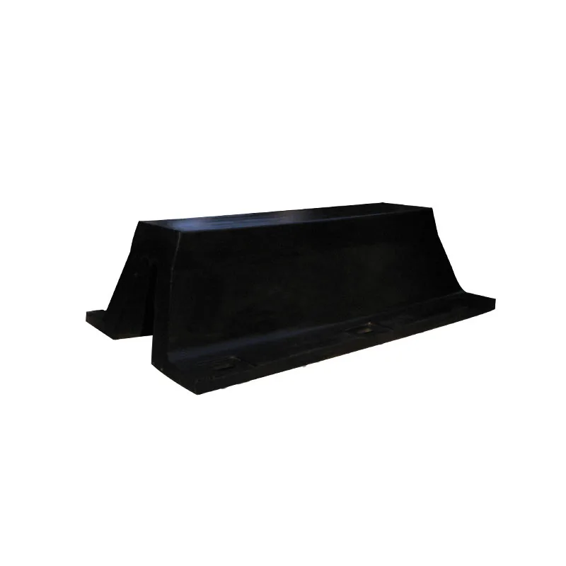 Deers arch type fender system for Port and Ship