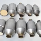 Engines Petrol And Diesel Universal Catalytic Converter For Petrol Engines