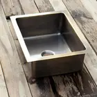 Round cuba of sink of washbasin in copper