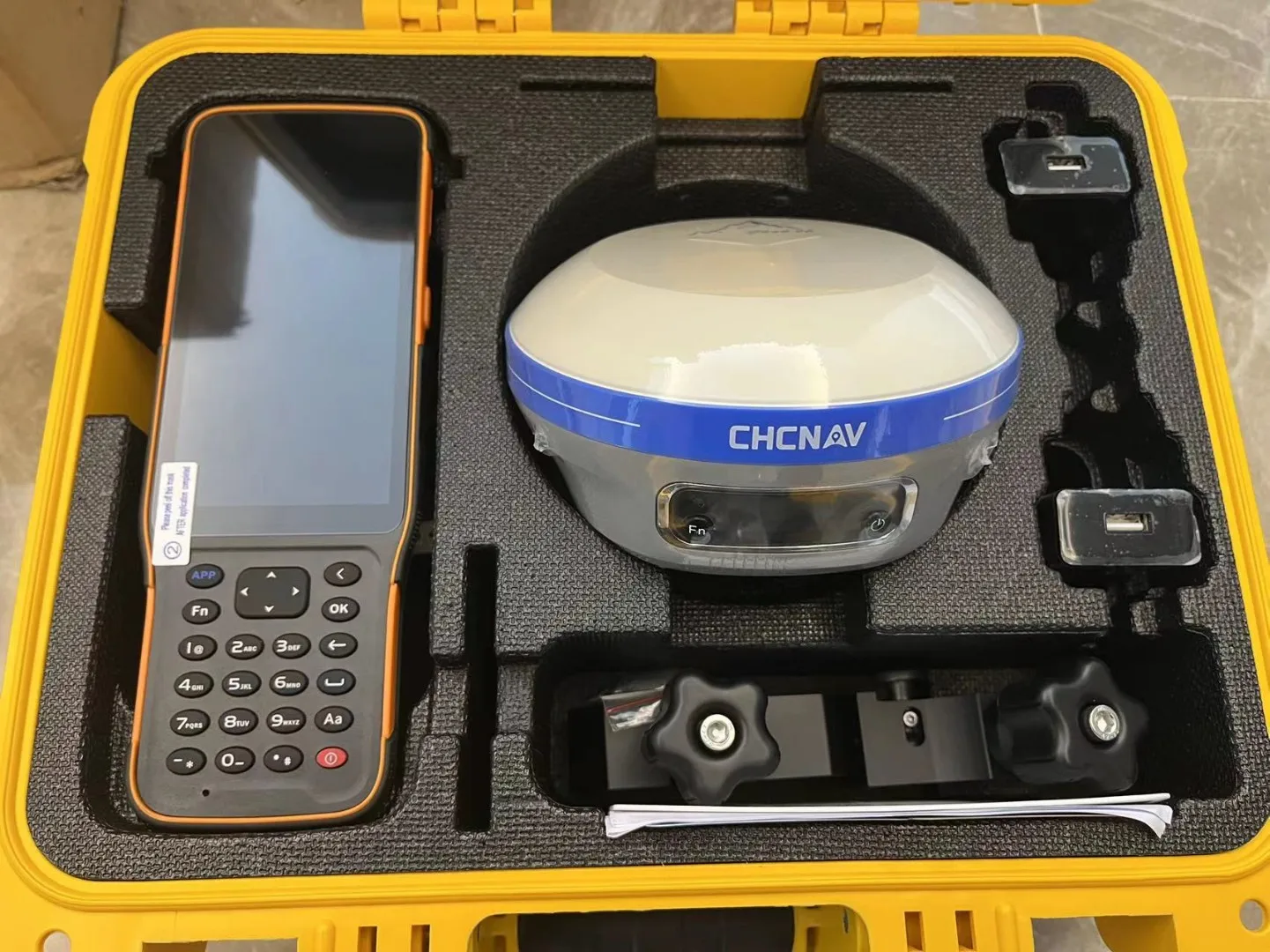 Chcnav X I Gnss Receiver With Channels And Imu For Land