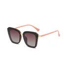 Fashion women sunglasses anti-glare polarized sunglasses square Anti-UV sun glasses