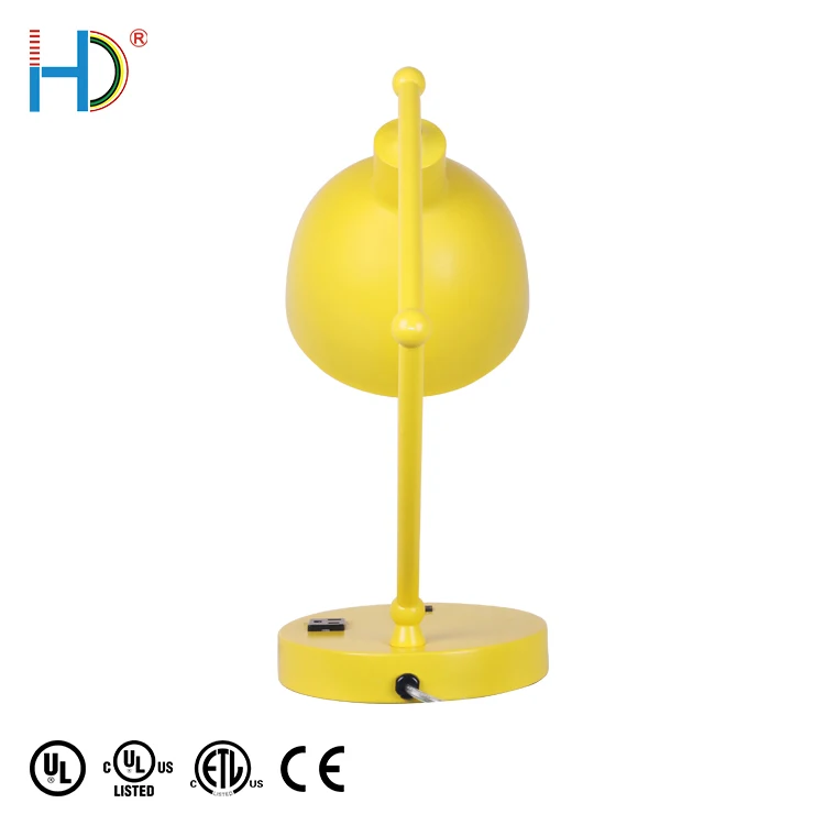 Made In China Design Cheap Classic Luxury Vintage Hote Decorate Restaurant Bankers Yellow Lamp Shades Table Lamp With Base