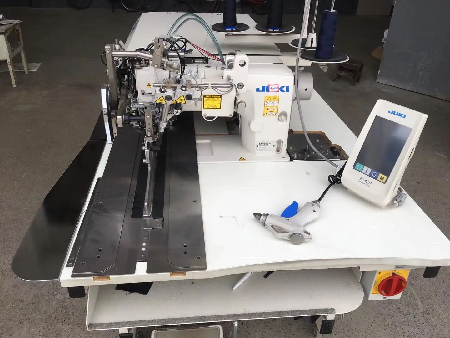 Used APW895 Industrial Automatic Pocket welting sewing machine, View