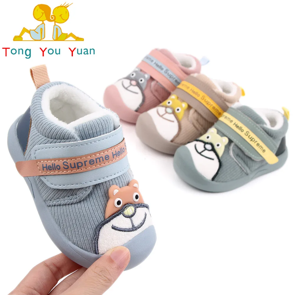 Winter Warm Cotton Baby Shoes Cute Bear Design with Plush New Born Baby Walking Shoes Unisex supplier