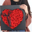 プリザーブドフラワーバラハート形アクリルボックス人工ダイヤ · デ · ラ · マドレ結婚式の記念品ギフトゲストのための装飾のギフト