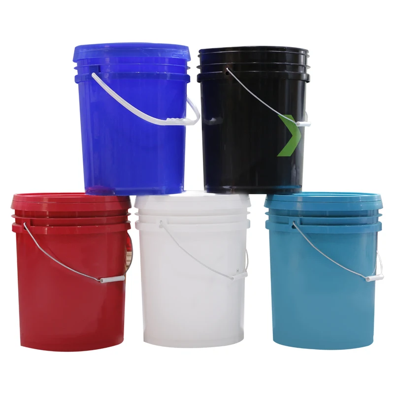 black plastic bucket