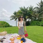 作物白キャミソールスパゲッティストラップ女性ベスト女性トップス夏ガールノースリーブカジュアル黒のタンクトップ女性