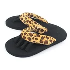 Summer spa leopard print sandals slipper for women pedicure,custom Open toe separator flip flop wholesale oem