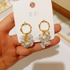2019 New Arrival Metal Circle Pearl Hoop Earring Stud Korean Fashion Women Hanging Pearl Earring For Wedding