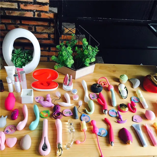 Фаллоимитатор На Ремешках