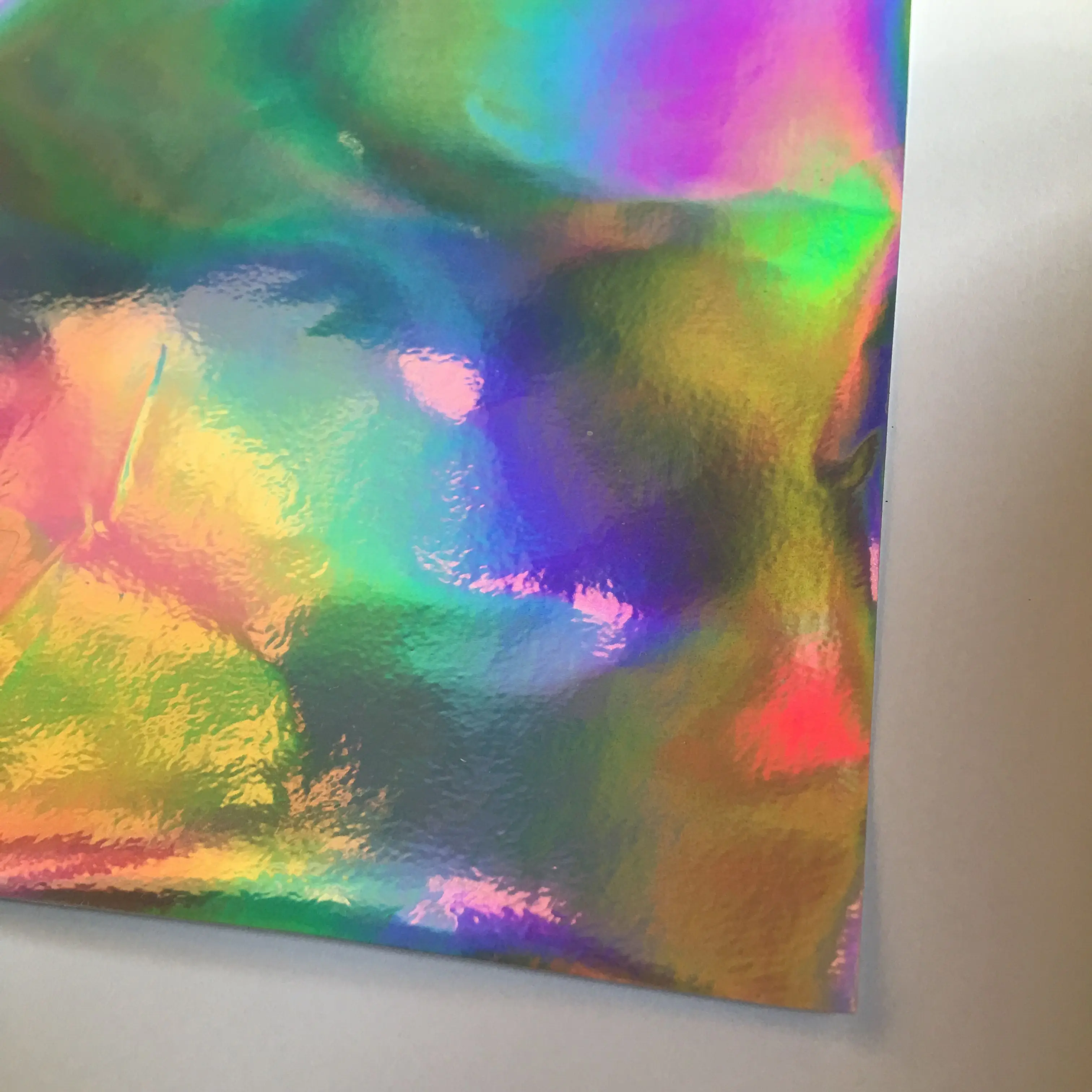 ISOレーザー車のビニールのステッカーのレーザー光線写真自己接着ビニール ロール 1