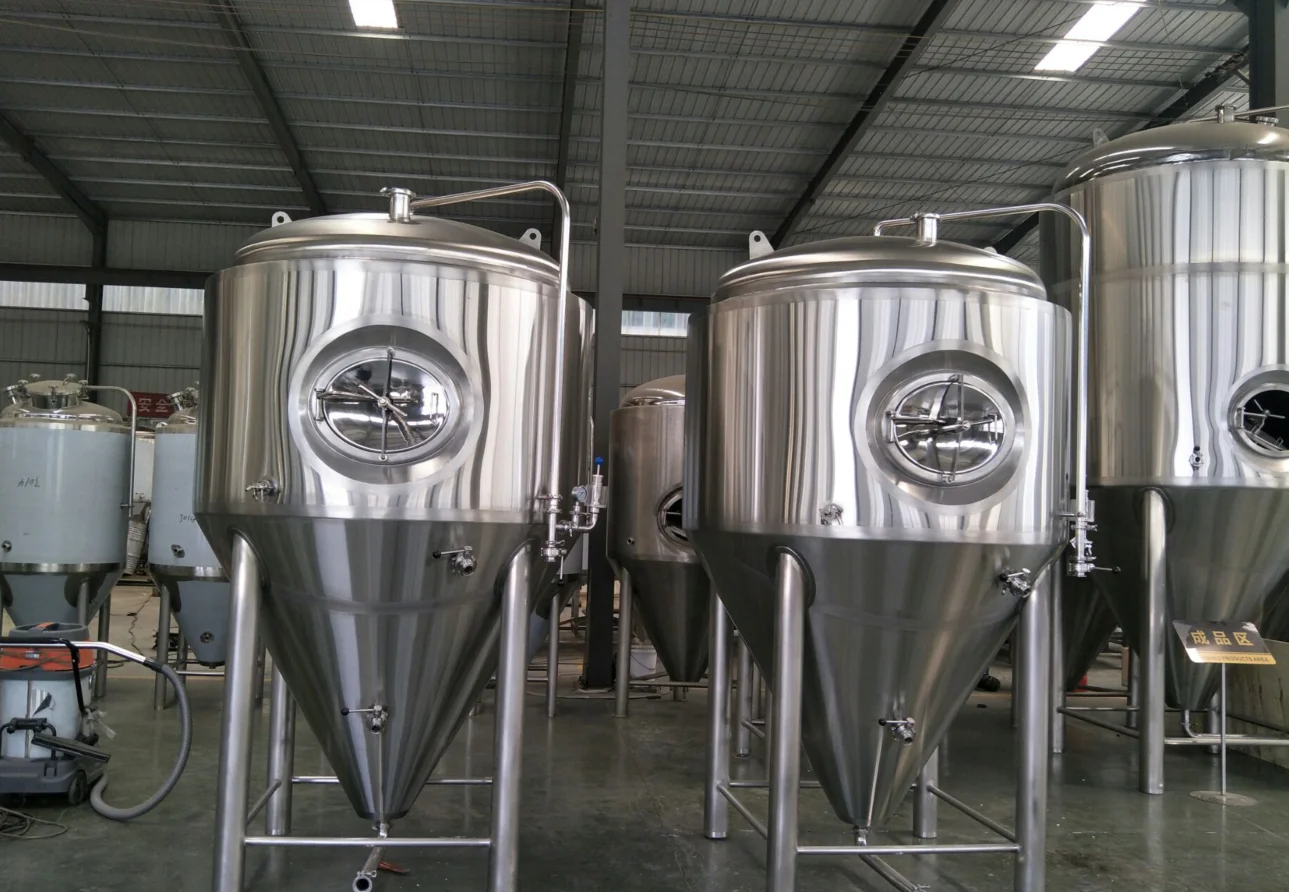 Stainless Steel Cooling Jacketed 300L 500L 600L Beer Fermentation Tank