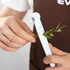 Factory price best silicone and nylon food serving tongs