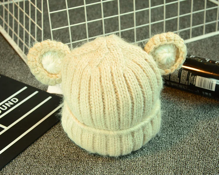 Wool Yarn Skullies Beanie Knitted Hat Cap Earmuffs Kids Winter Hat Lovely Cat Ears Baby Hat EA048