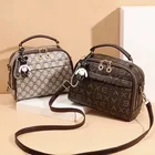 New cool fashion women's bag Korean fresh small square bag elegant fashion Single Shoulder Messenger Bag