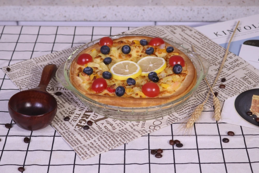 glass baking dish with custom lid