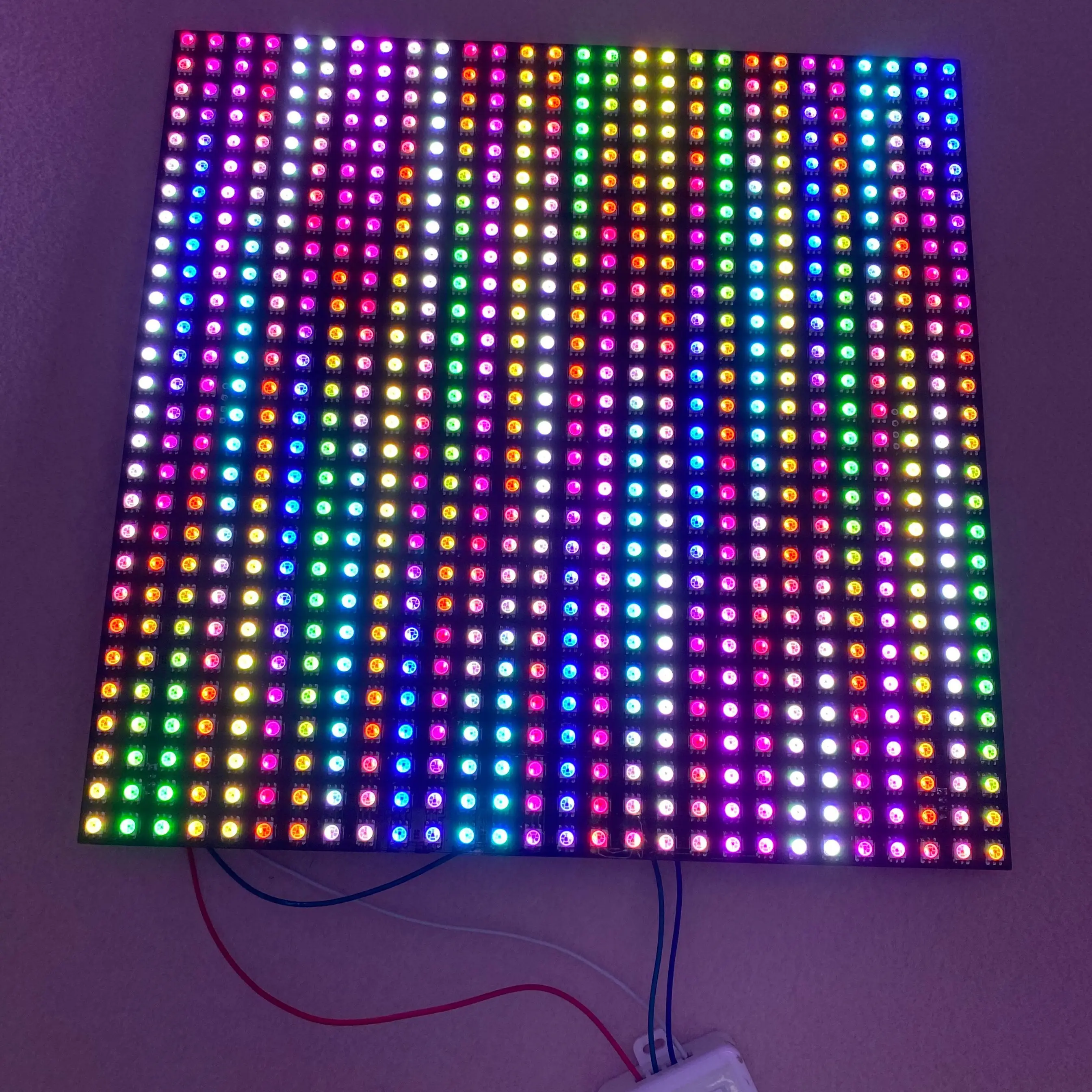 SK9822A(30MHZ) P10mm addressable full color RGB indoor LED Display unit panel,28*28pixels,280mm*280mm;Aluminum plate