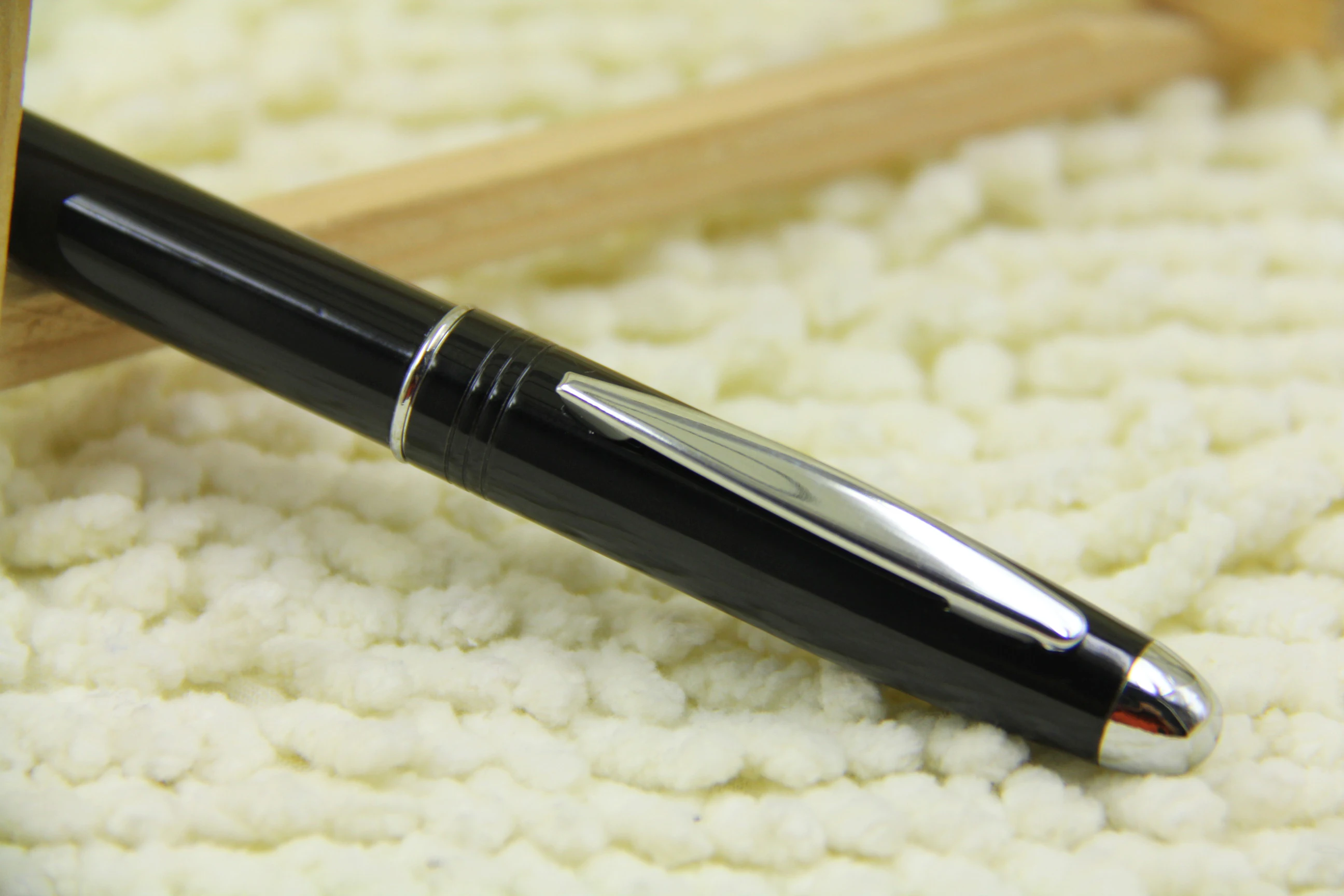 new luxury gift promotion metal ball pens with custom logo