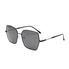 Custom metal frame uv400 polarized sun glasses for men