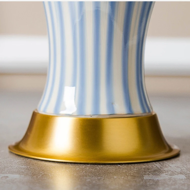Chinese ceramic vase blue ceramic table lamp American desk light