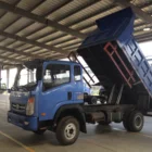 High performance China low price used howo 4x2 dump light truck for sale for mining