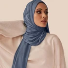 Factory wholesale 180*80cm Dubai stretchy hijab women Muslim plain color thin viscose jersey scarf