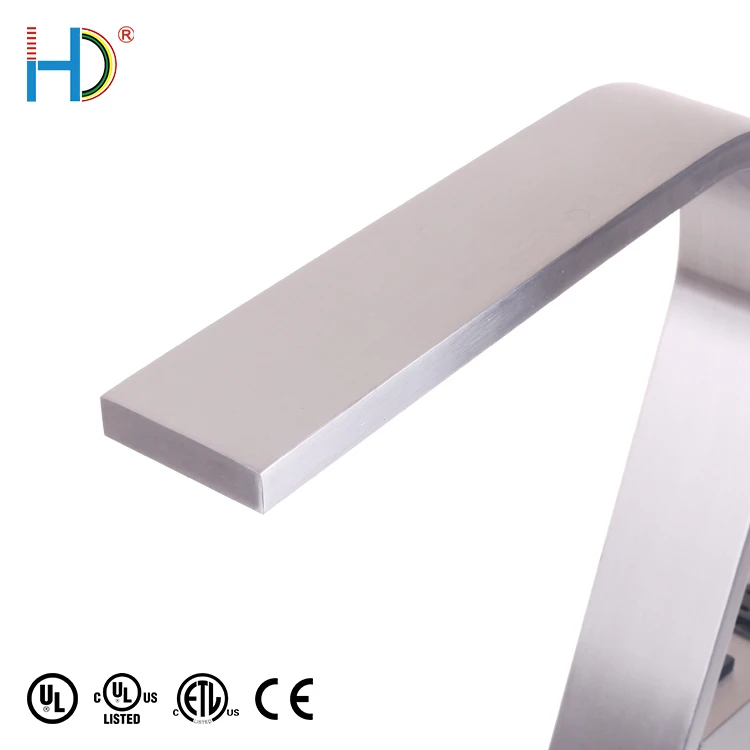 Modern On Off Touch Switch Study Design Decorate Hotel Metal Led Table Lamp