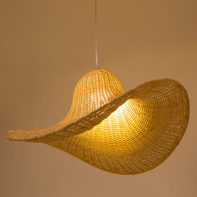 Straw hat shape handmade  rattan woven natural bamboo wooden chandeliver for resort restaurant pendant light