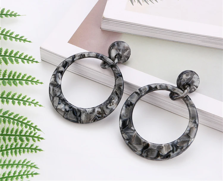 Factory handmade Hollow circle ring acrylic stud earring for lady fashion acetate round drop earrings