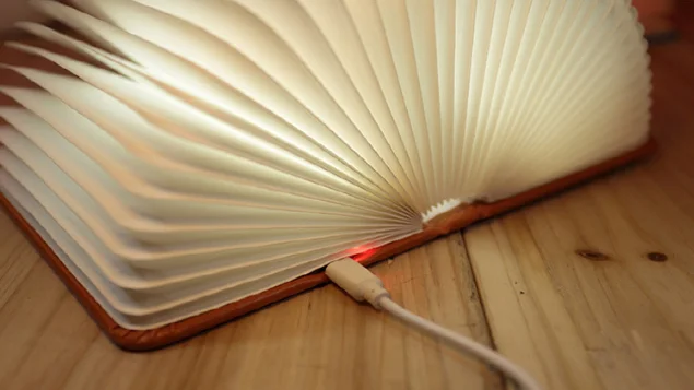 book lamp