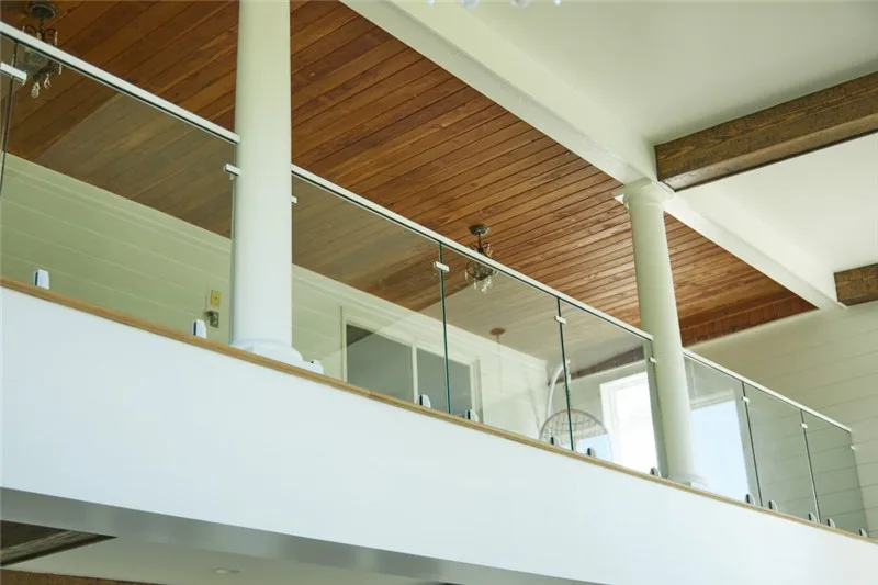 House Internal Railing Stainless Steel Spigot Clam Glass Railing