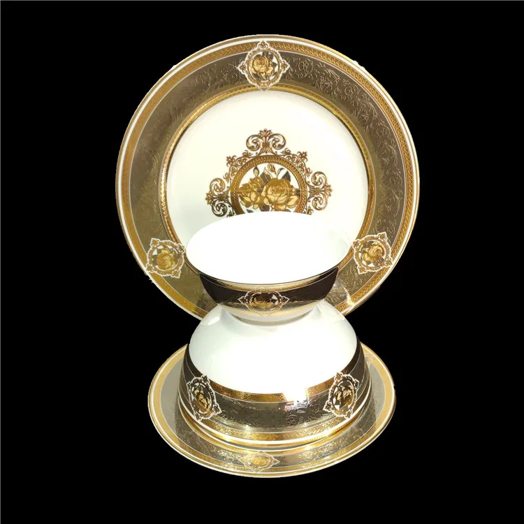 2020 hot wholesale 45 pieces new bone china dinnerware European luxury gold flower tableware sets for wedding party