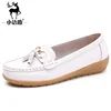 /product-detail/xh-5272women-s-casual-shoes-genuine-leather-woman-loafers-slip-on-female-flats-leisure-ladies-driving-shoe-solid-mother-boat-62079123167.html