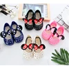 /product-detail/hot-princess-1-5-years-old-kids-baby-girls-flat-sandals-cute-pvc-butterfly-crystal-cave-jelly-girl-sandals-60779806227.html