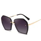 5 Colors Women Fashion Irregular Multilateral Sunglasses Female Brand Designer Luxury Popular Sun Glasses For Women
