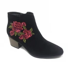 Fashion Ladies Woman Boot Ankle Embroidery Heels Boots Cowboy Boot