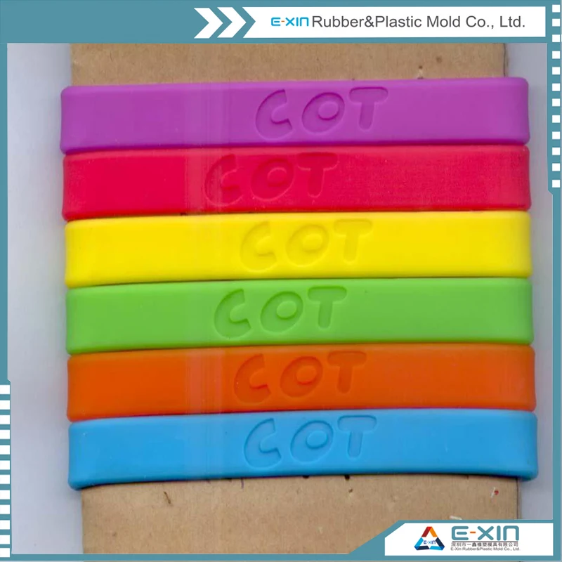 europe regional feature custom cheap silicon bracelet wrist band