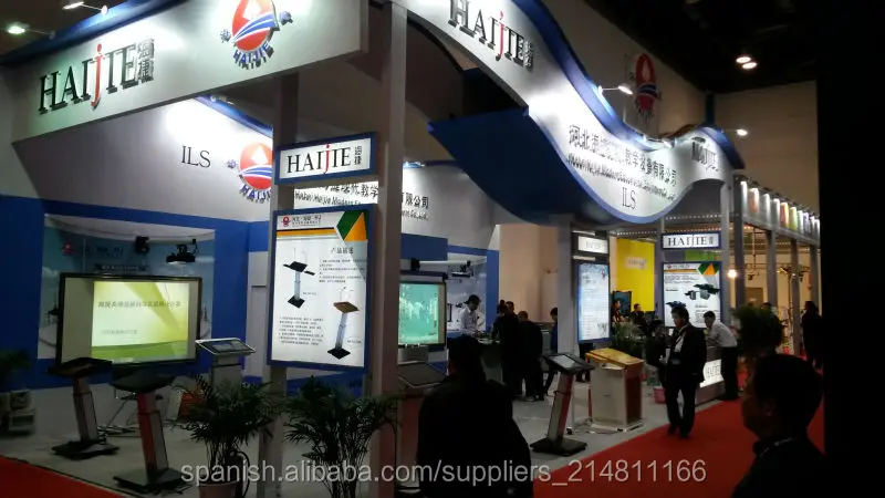 Carro Móvil Para El Almacenamiento Y Carga De Ordenadores Portátiles