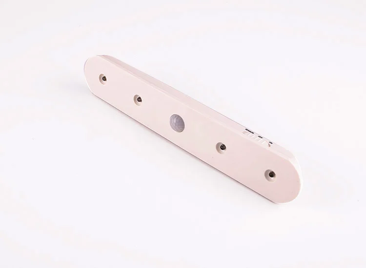 TYEE band-aid-like battery operated portable led work light