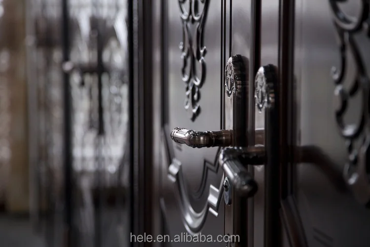 single door designs of residential house