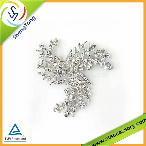brooches material alloy, gold plated, rhinestone, crystal size