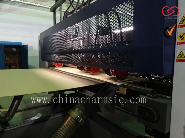 ギガlxc自動段ボール製造機の生産ライン仕入れ・メーカー・工場