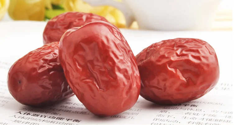 Natural dried fruit wholesale dried fruit suppliers walnuts in red dates chinese dried red dates for sale