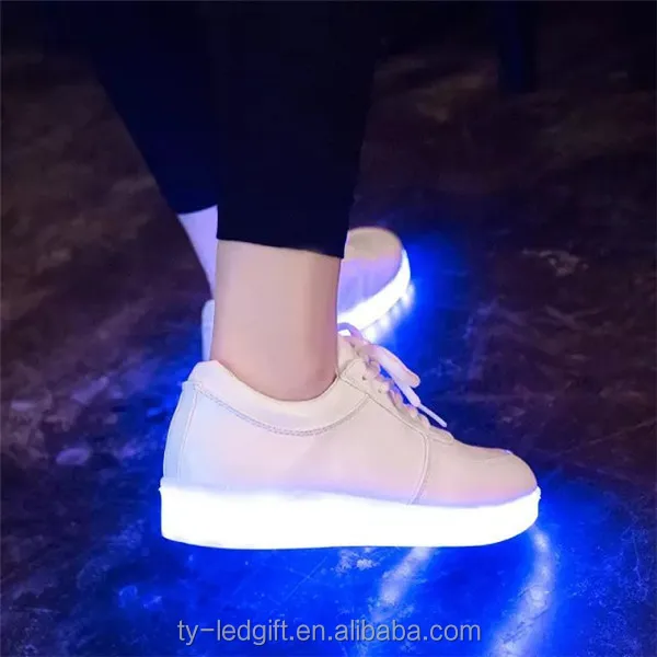 zapatos led