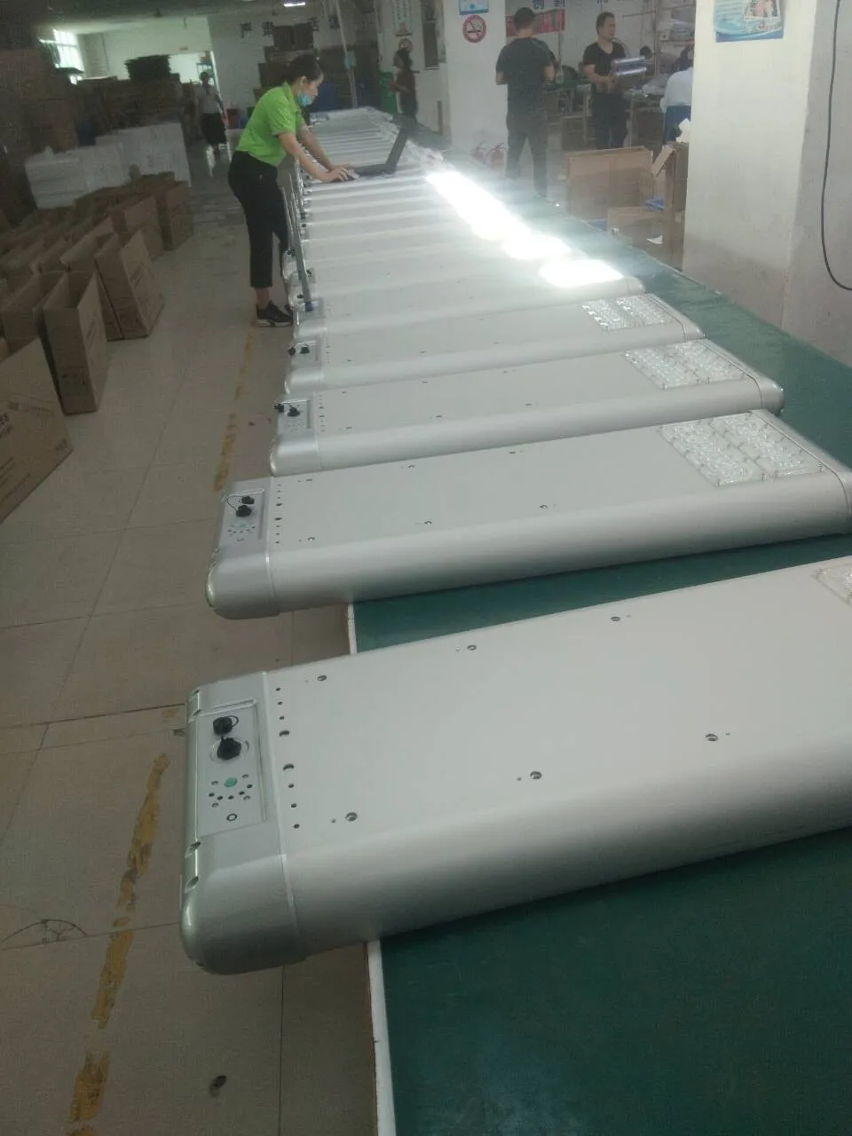 ZIGBEE Outdoor WIFI Function 30W 50W 80W All In One Solar Street Light - ANKUX.COM