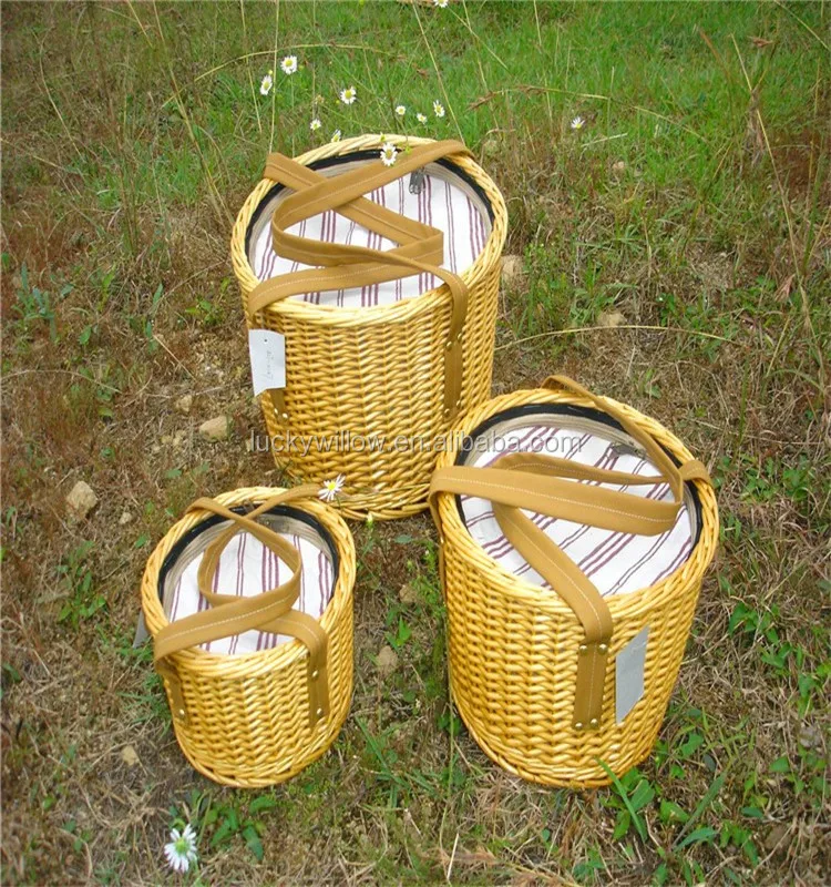 primary round insulated wicker picnic basket
