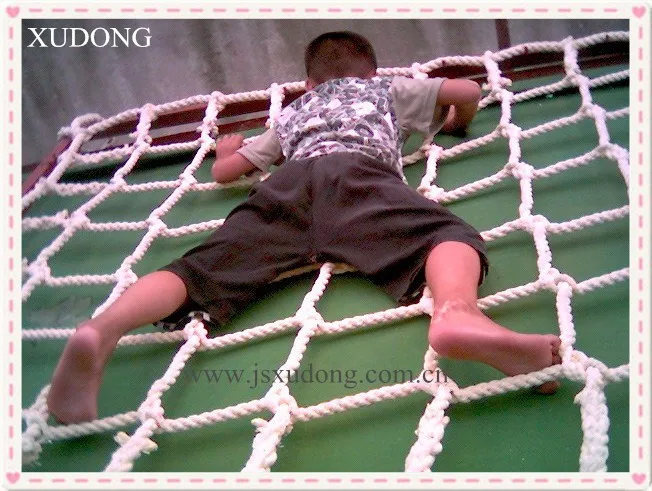 climbing net_